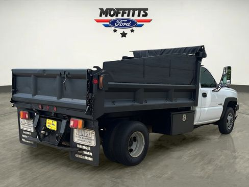 Used 2006 Chevrolet Silverado 3500 W/T w/ Snow Plow Prep Package image 5