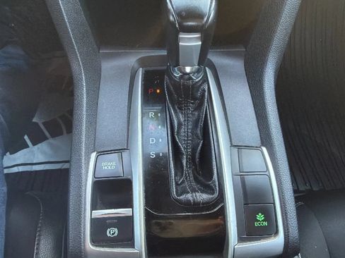 Used 2020 Honda Civic Sport image 38