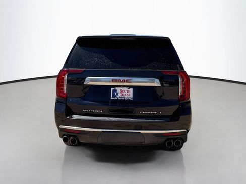 Used 2022 GMC Yukon Denali RWD image 6