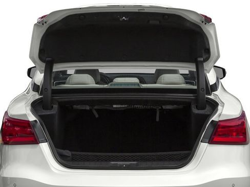 Used 2017 Nissan Maxima 3.5 SL FWD image 15