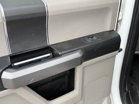 Used 2018 Ford F350 XLT image 37