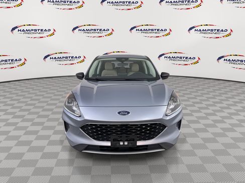 Used 2022 Ford Escape SE w/ Convenience Package image 3