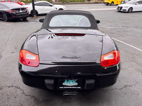 Used 2001 Porsche Boxster RWD image 4