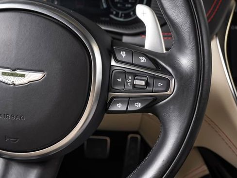 Used 2023 Aston Martin DBX AWD/4WD image 41
