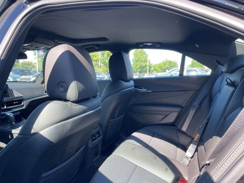 Used 2026 Cadillac CT4 Premium Luxury RWD image 4