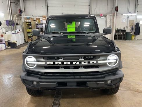 Used 2022 Ford Bronco Big Bend image 2