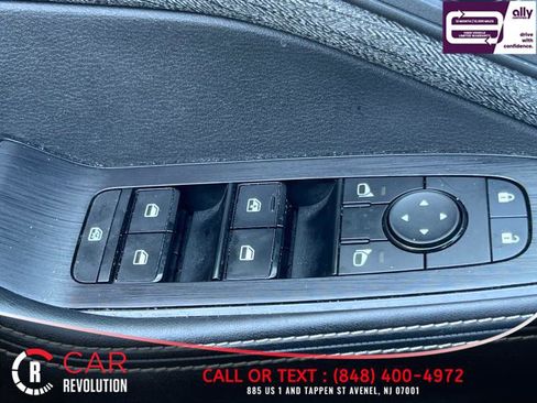 Used 2021 Nissan Rogue S AWD/4WD image 26