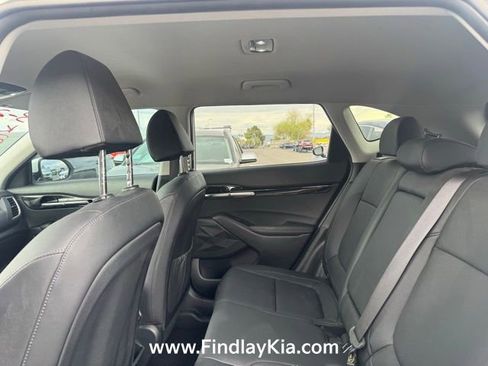 Certified 2024 Kia Seltos EX image 8