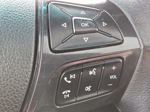 Used 2016 Ford Explorer XLT w/ Equipment Group 202A image 33