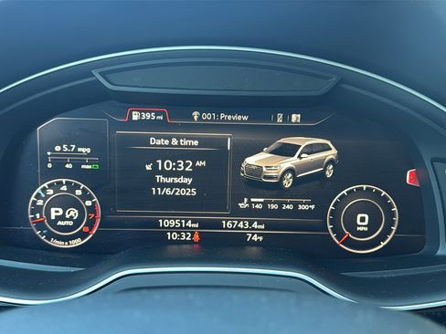 Used 2017 Audi Q7 3.0T Prestige w/ Prestige Package image 23