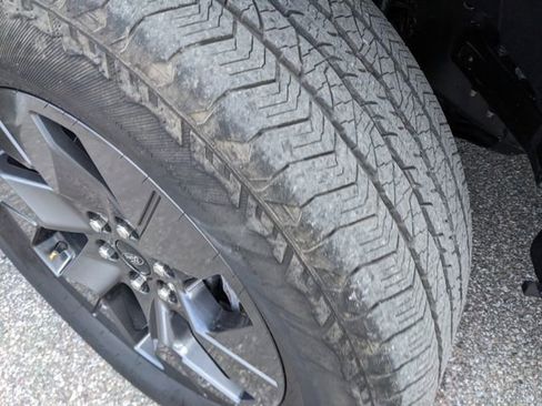 Certified 2025 Ford F150 Lightning Lariat w/ Max Trailer Tow Package image 34