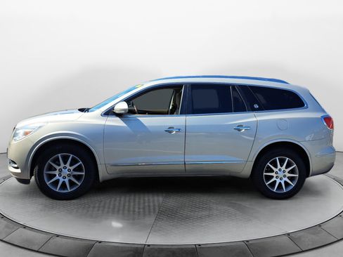 Used 2017 Buick Enclave Leather AWD/4WD image 4