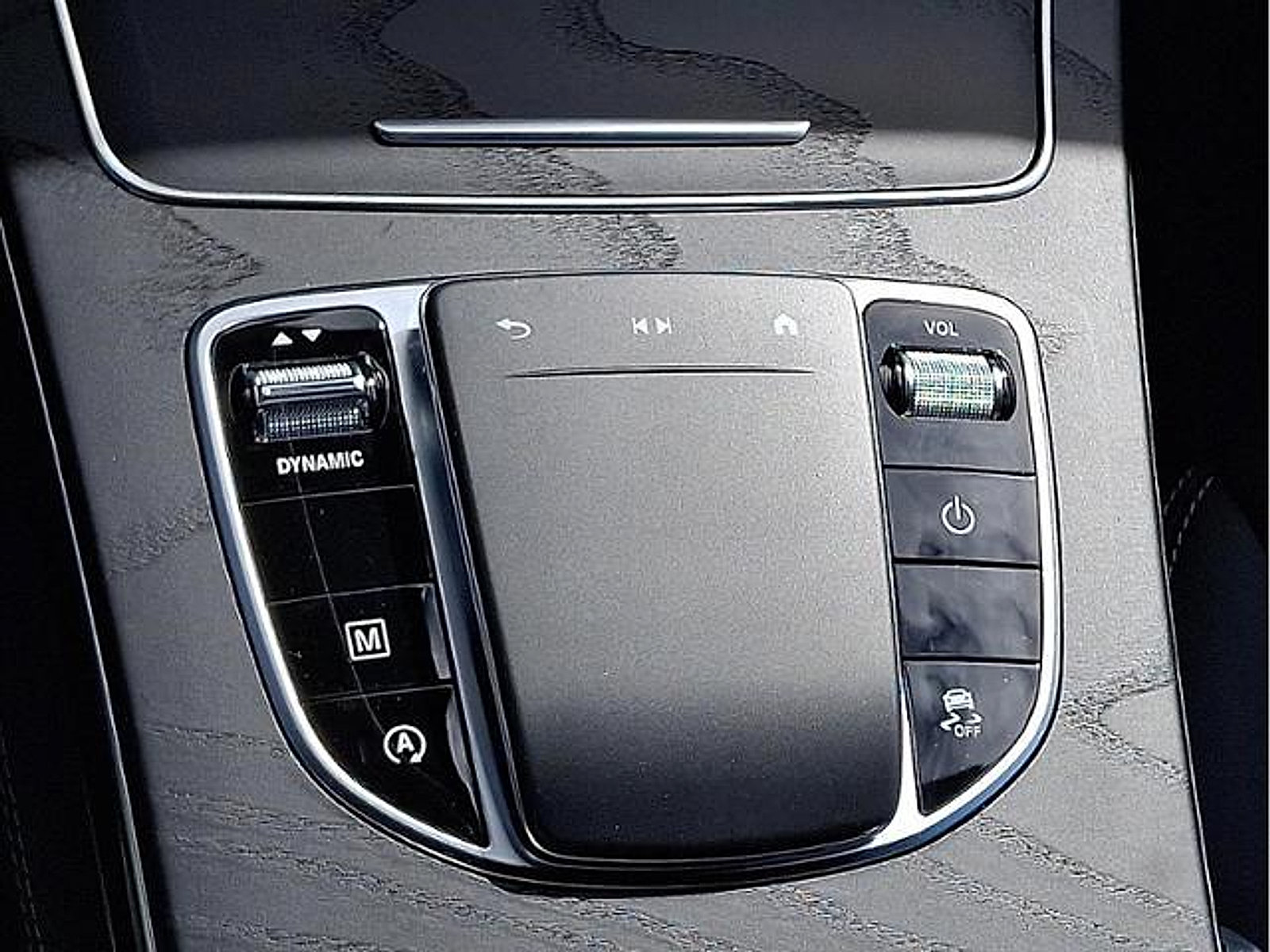 Used 2020 Mercedes-Benz GLC 300 4MATIC image 27