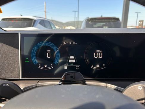 New 2026 Hyundai Santa Fe SEL image 16