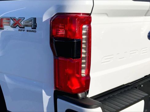 Used 2024 Ford F250 Lariat w/ Lariat Ultimate Package image 24