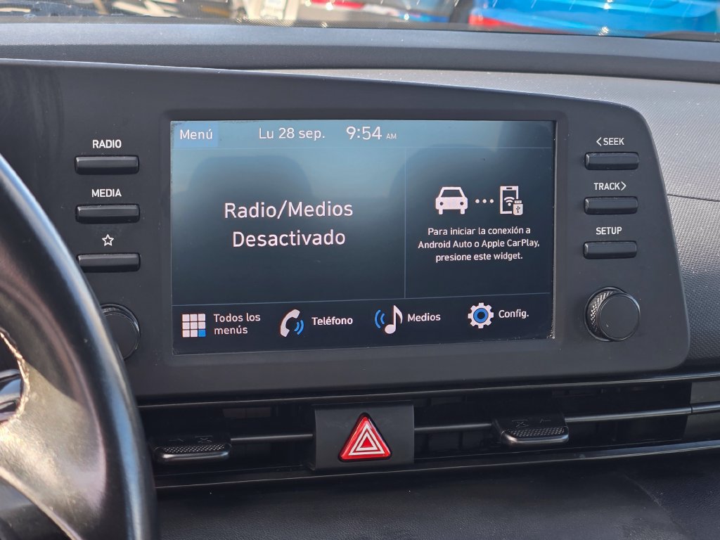 Certified 2025 Hyundai Elantra Sport FWD image 30