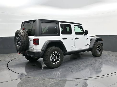 Used 2024 Jeep Wrangler Unlimited Rubicon image 7