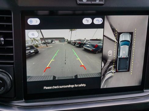 New 2025 Ford F250 Lariat w/ Lariat Ultimate Package image 23