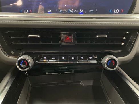 New 2026 Chevrolet Tahoe LS w/ LS Custom Edition AWD/4WD image 6
