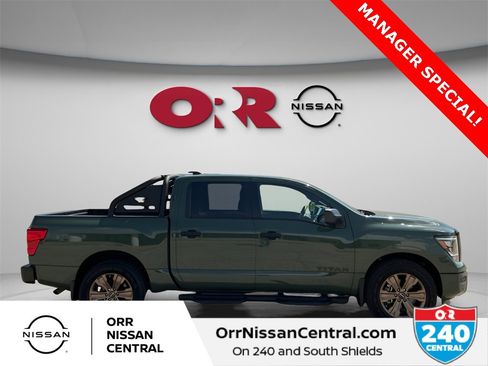 Certified 2024 Nissan Titan SV w/ SV Bronze Edition Package image 4