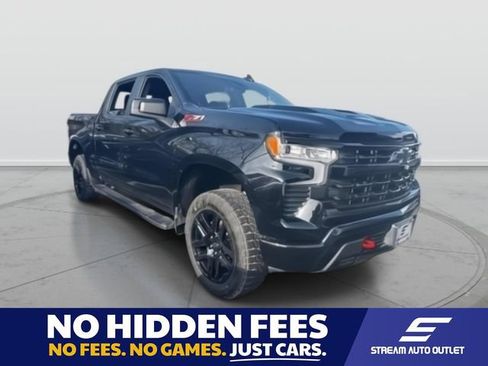 Used 2024 Chevrolet Silverado 1500 LT Trail Boss w/ Convenience Package II AWD/4WD image 1