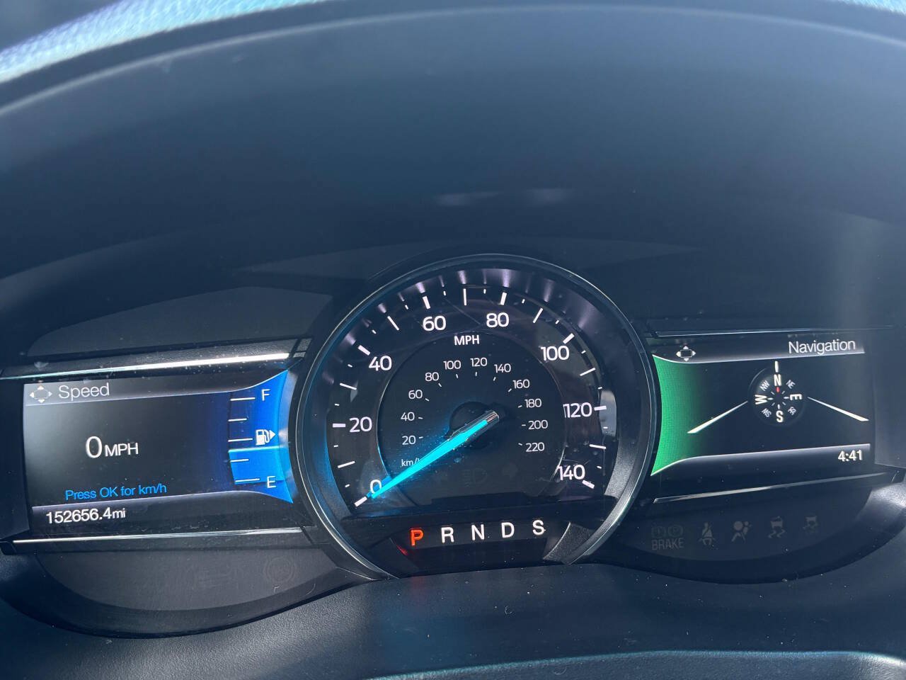 Used 2018 Ford Explorer XLT w/ Equipment Group 202A AWD/4WD image 28