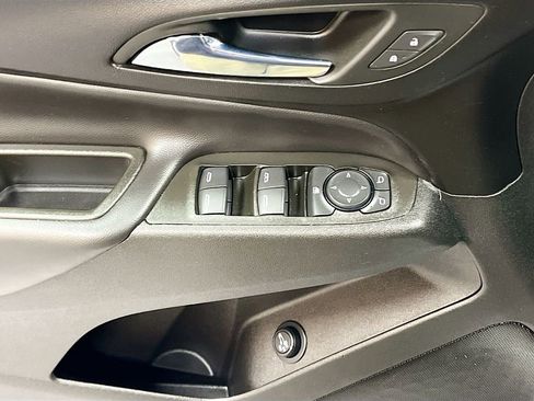 Used 2024 Chevrolet Equinox LT w/ LPO, Floor Liner Package AWD/4WD image 18