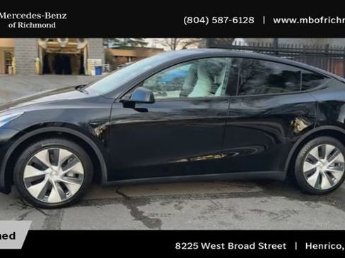 Used 2021 Tesla Model Y Long Range image 7