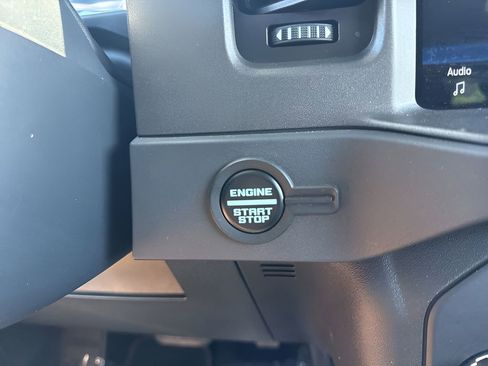 Used 2025 Ford Bronco Big Bend AWD/4WD image 22
