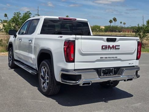 New 2026 GMC Sierra 1500 SLT AWD/4WD image 7