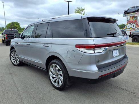 Used 2024 Lincoln Navigator Reserve image 5