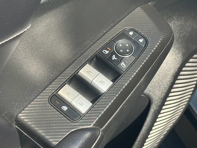 Used 2024 Mitsubishi Outlander AWD image 15