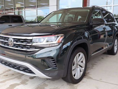 Used 2021 Volkswagen Atlas SEL FWD image 3