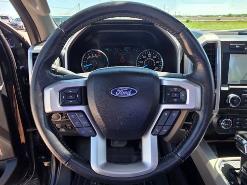 Used 2020 Ford F150 Lariat AWD/4WD image 15