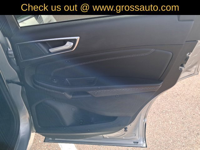 Used 2023 Ford Edge Titanium AWD/4WD image 30