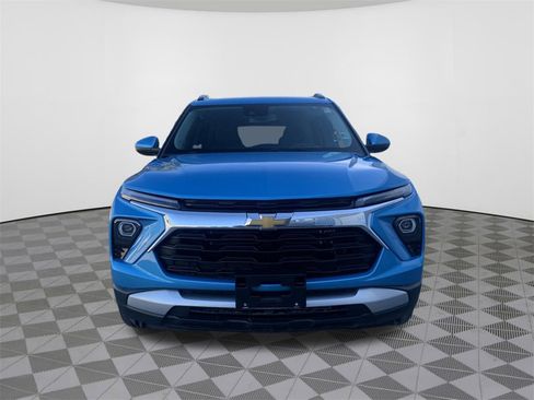 New 2025 Chevrolet TrailBlazer LT w/ Convenience Package image 3