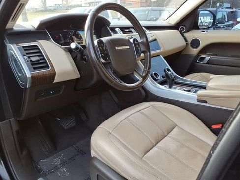 Used 2020 Land Rover Range Rover Sport HSE image 14