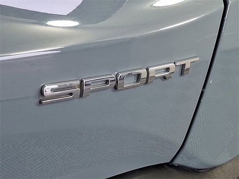 Used 2018 Jeep Renegade Sport w/ Power & Air Group image 30