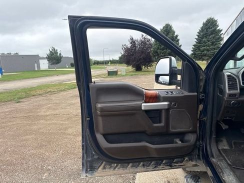Used 2019 Ford F350 King Ranch w/ King Ranch Ultimate Package AWD/4WD image 20