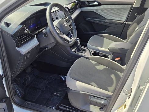 Certified 2024 Volkswagen Taos S FWD image 11