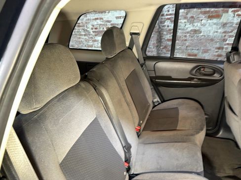 Used 2008 Chevrolet TrailBlazer SS w/ Sun And Sound Package AWD/4WD image 98