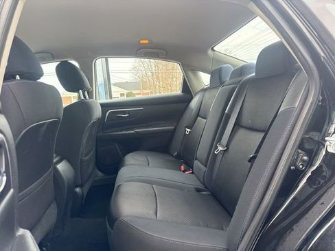 Used 2016 Nissan Altima 3.5 SR image 9