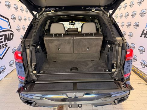 Used 2021 BMW X7 xDrive40i w/ M Sport Package image 22