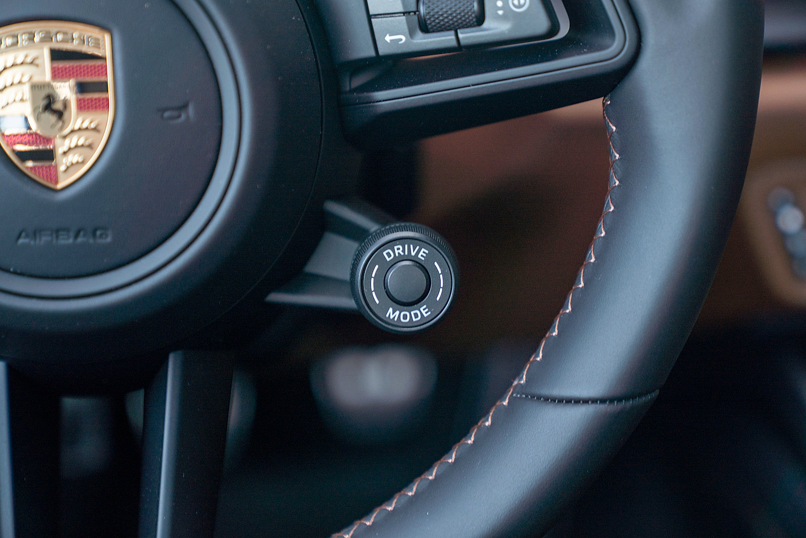 Certified 2026 Porsche 911 GT3 RWD image 9