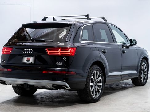 Used 2018 Audi Q7 3.0T Premium Plus w/ Premium Plus Package AWD/4WD image 7