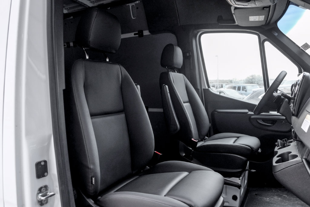 Used 2026 Mercedes-Benz Sprinter 2500 image 21