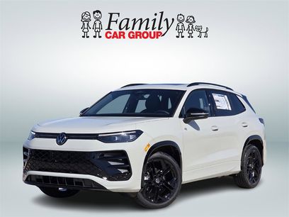 New 2025 Volkswagen Tiguan SE R-Line