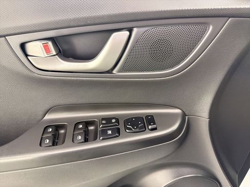 Used 2021 Hyundai Kona Ultimate FWD image 22