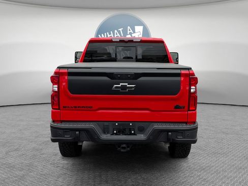 Used 2024 Chevrolet Silverado 1500 ZR2 w/ ZR2 Bison Edition AWD/4WD image 5