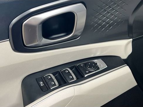 Used 2024 Kia Sorento S w/ Panoramic Sunroof Package image 18